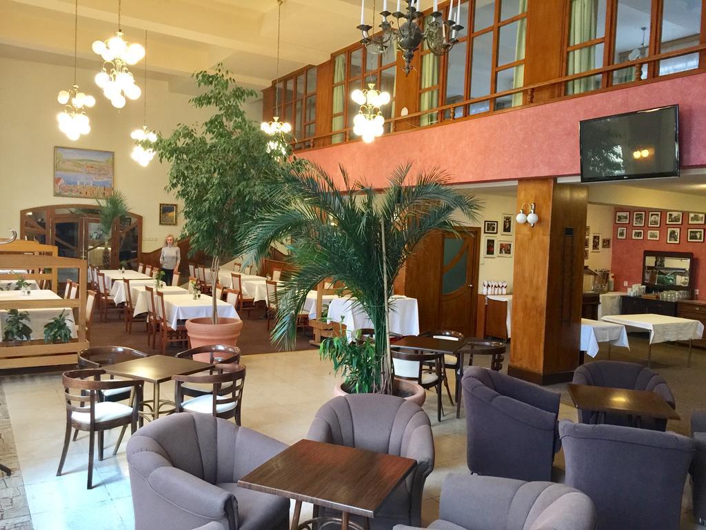 Hotel & Penzion Grand Matej Banská Štiavnica Exteriér fotografie