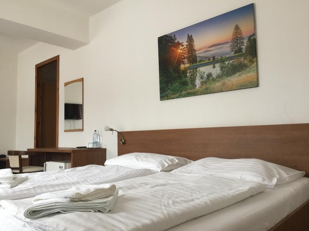 Hotel & Penzion Grand Matej Banská Štiavnica Exteriér fotografie