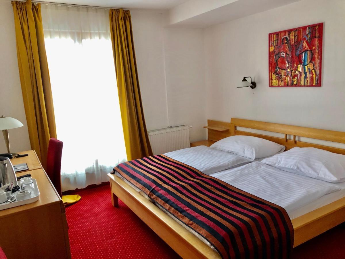 Hotel & Penzion Grand Matej Banská Štiavnica Exteriér fotografie