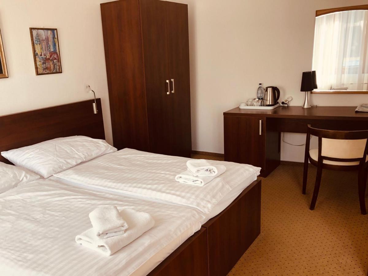 Hotel & Penzion Grand Matej Banská Štiavnica Exteriér fotografie
